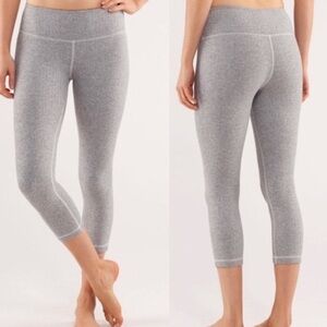 NWT Lululemon Athletica Grey Ghost Wunder Under Leggings/ Crop Pant